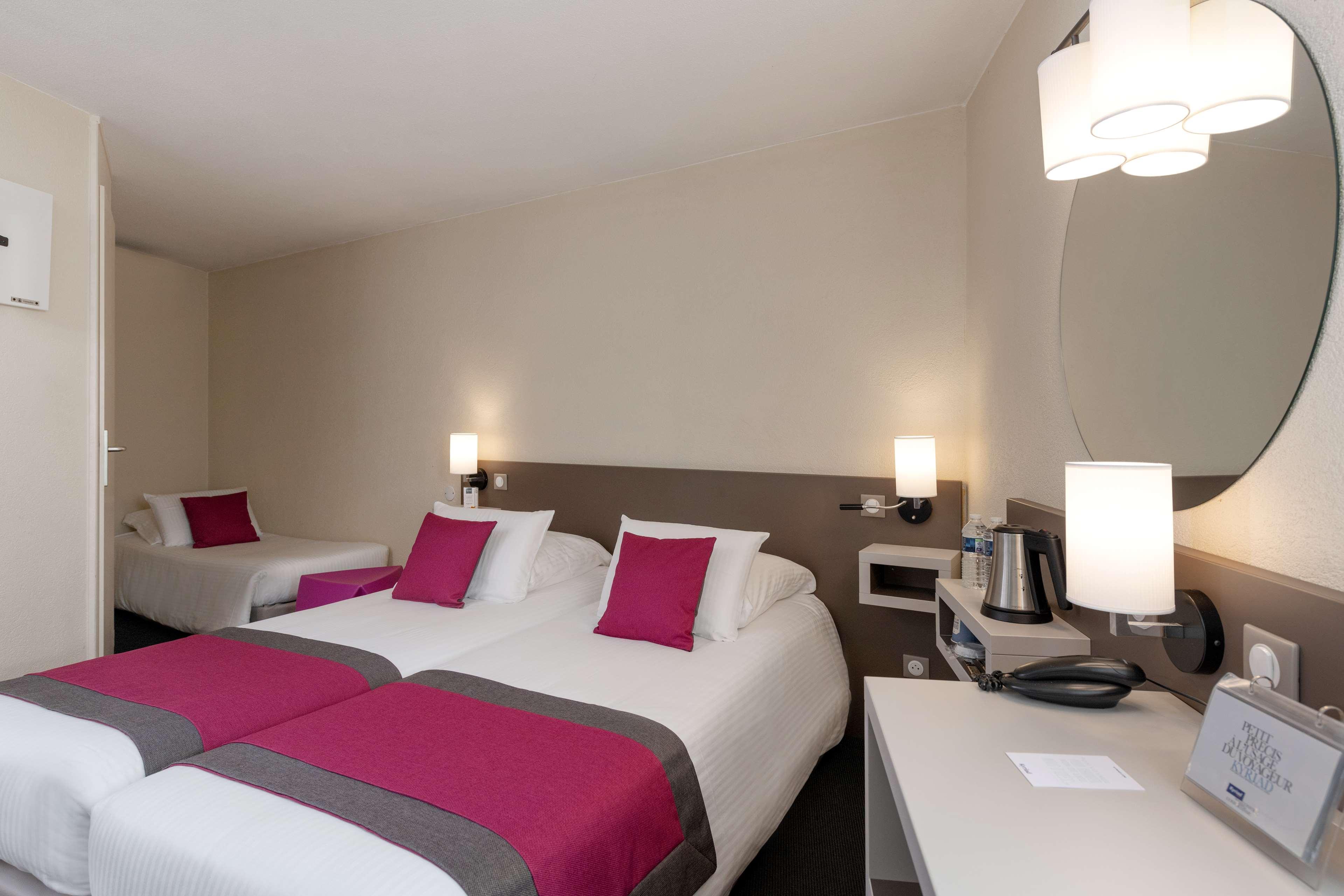 Kyriad Hotel Lyon ג'יבור מראה חיצוני תמונה