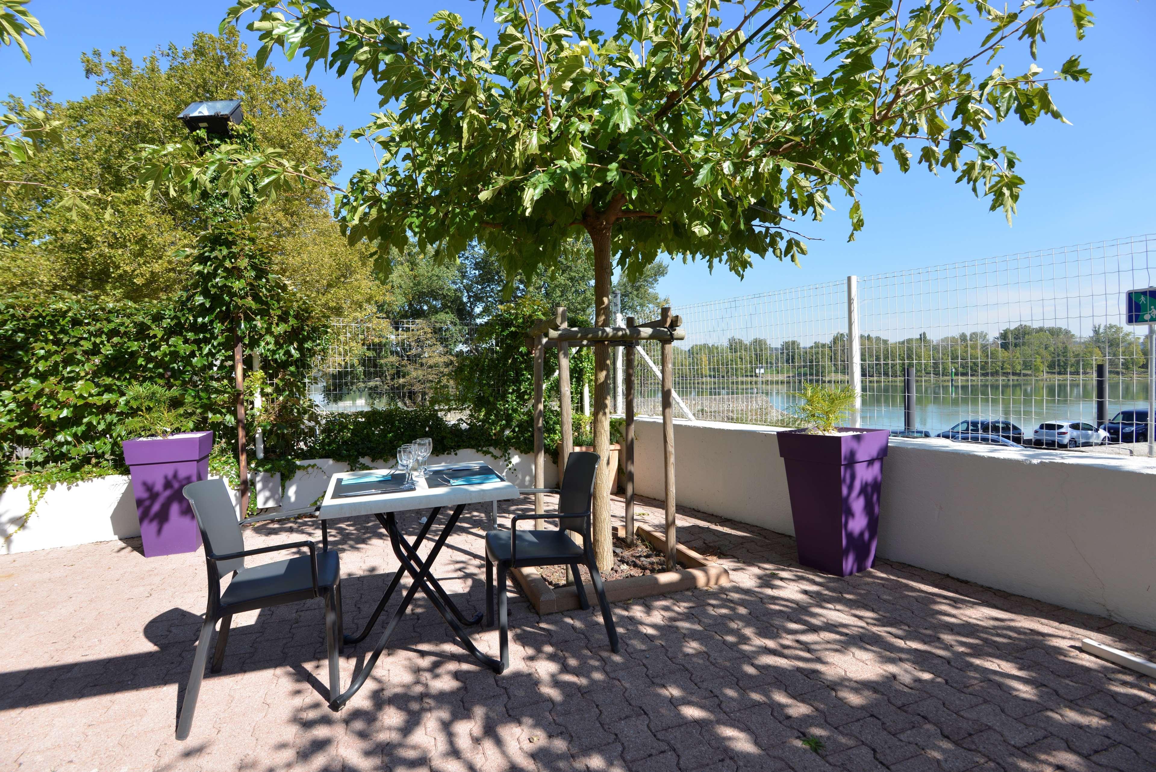 Kyriad Hotel Lyon ג'יבור מראה חיצוני תמונה