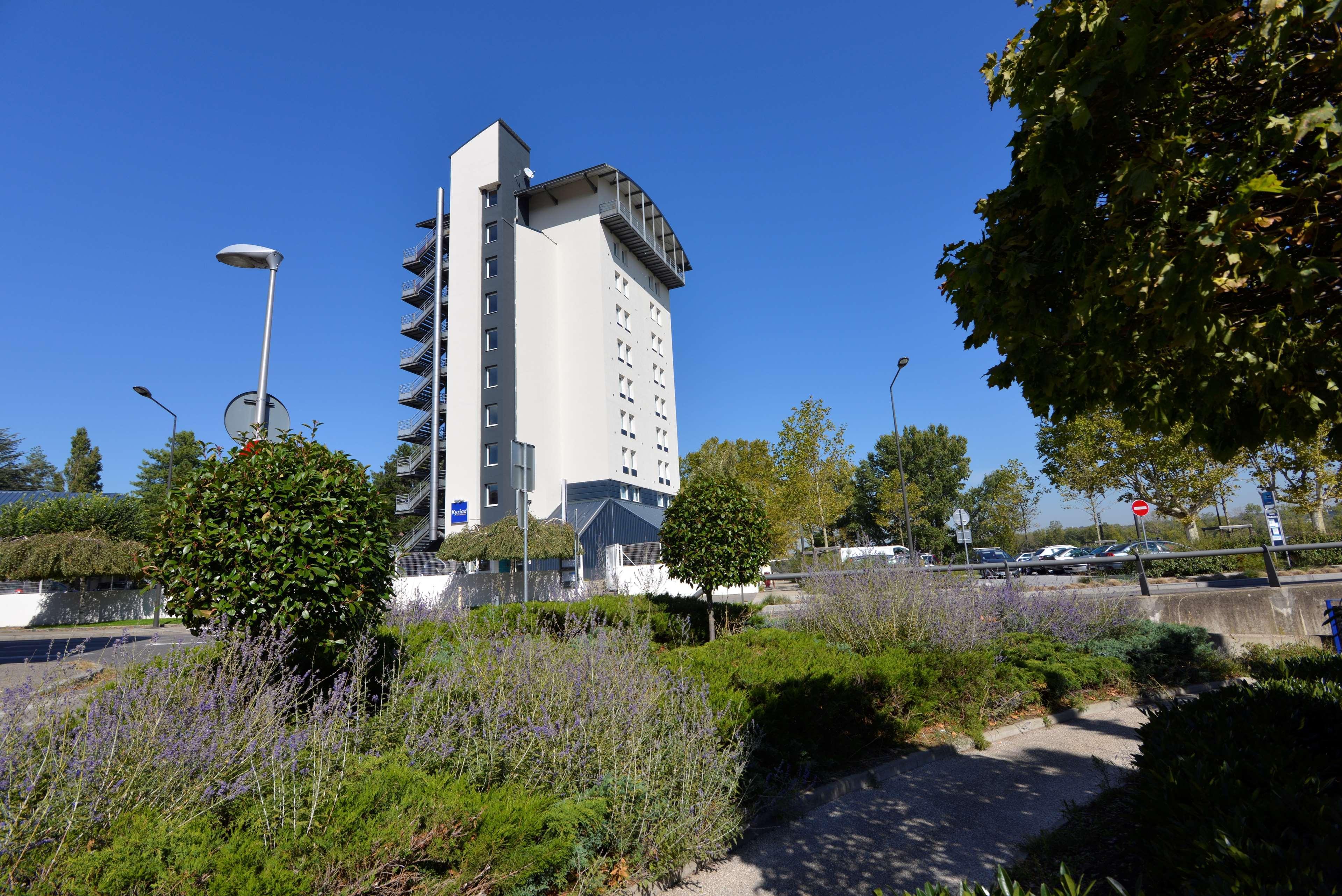 Kyriad Hotel Lyon ג'יבור מראה חיצוני תמונה