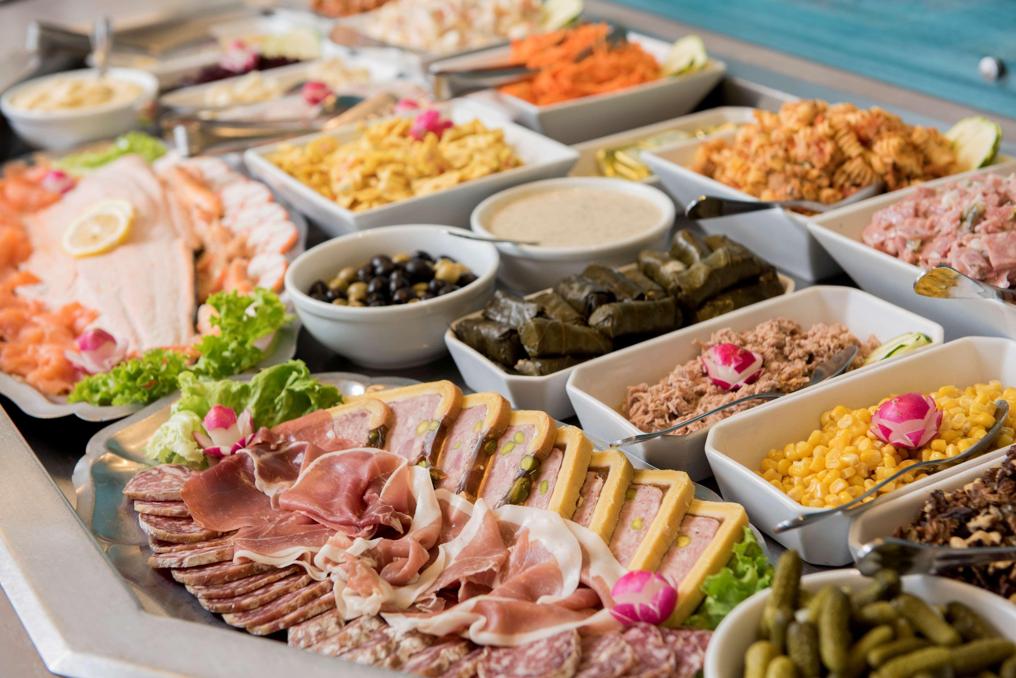 Kyriad Hotel Lyon ג'יבור מראה חיצוני תמונה