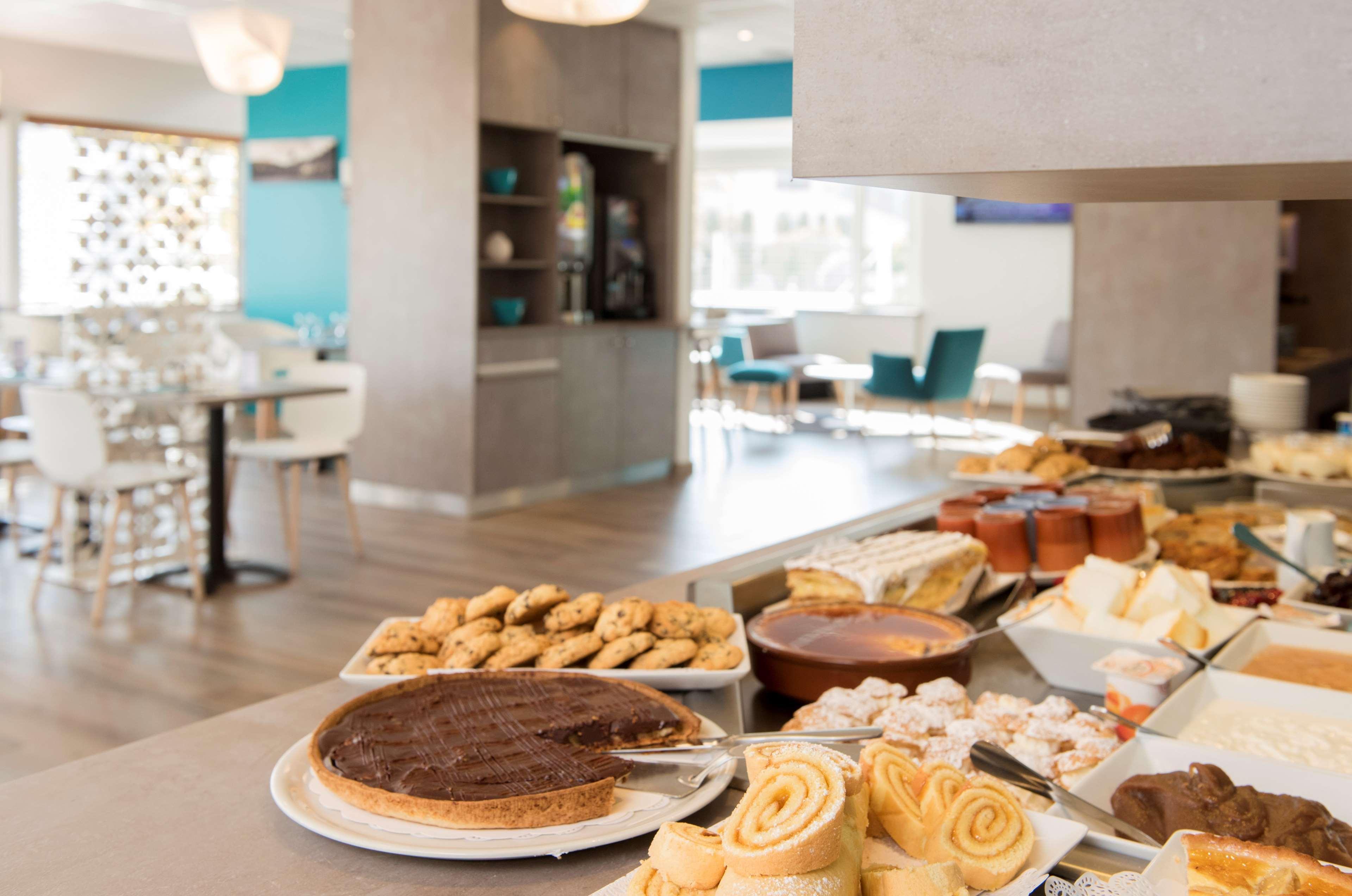 Kyriad Hotel Lyon ג'יבור מראה חיצוני תמונה