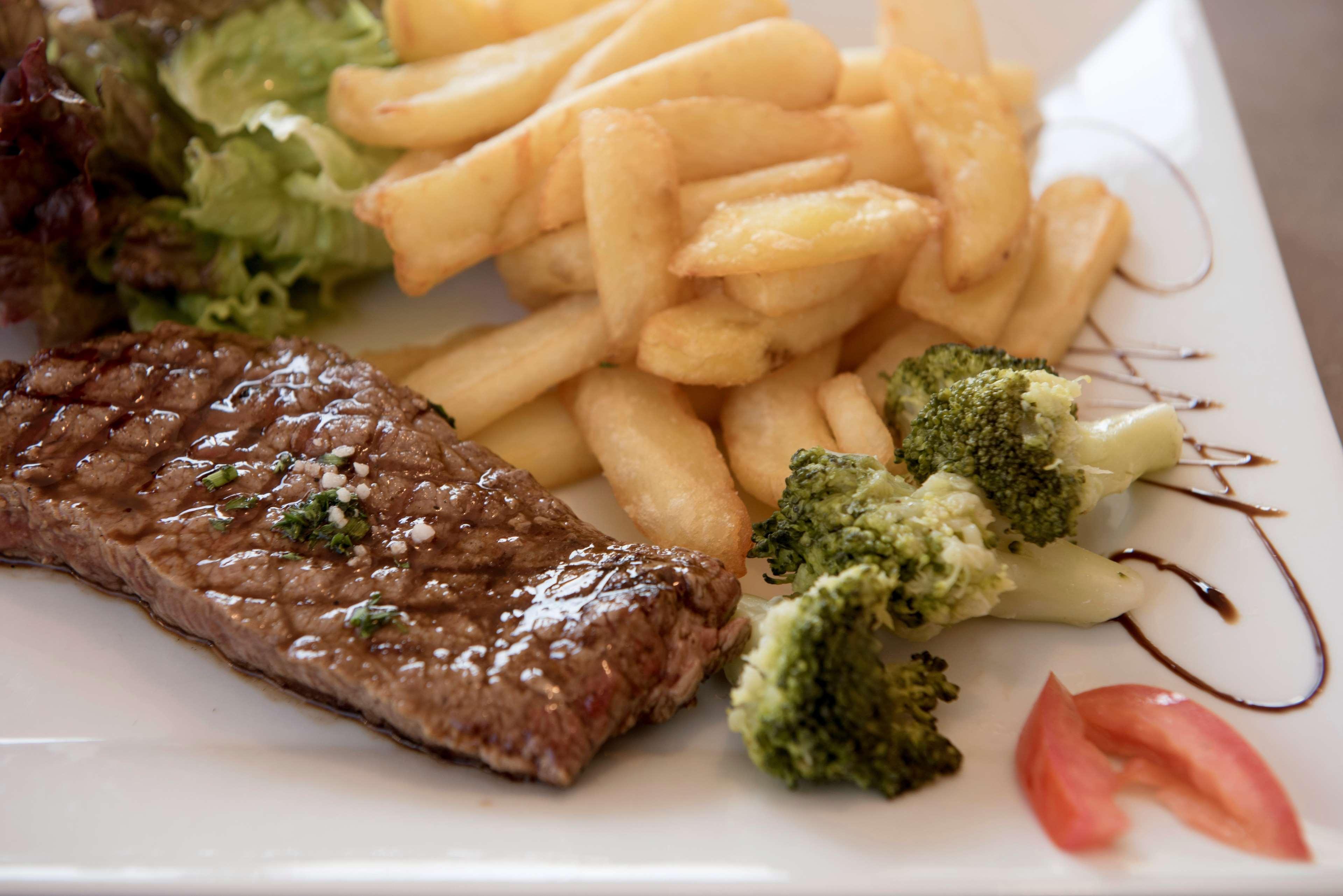 Kyriad Hotel Lyon ג'יבור מראה חיצוני תמונה