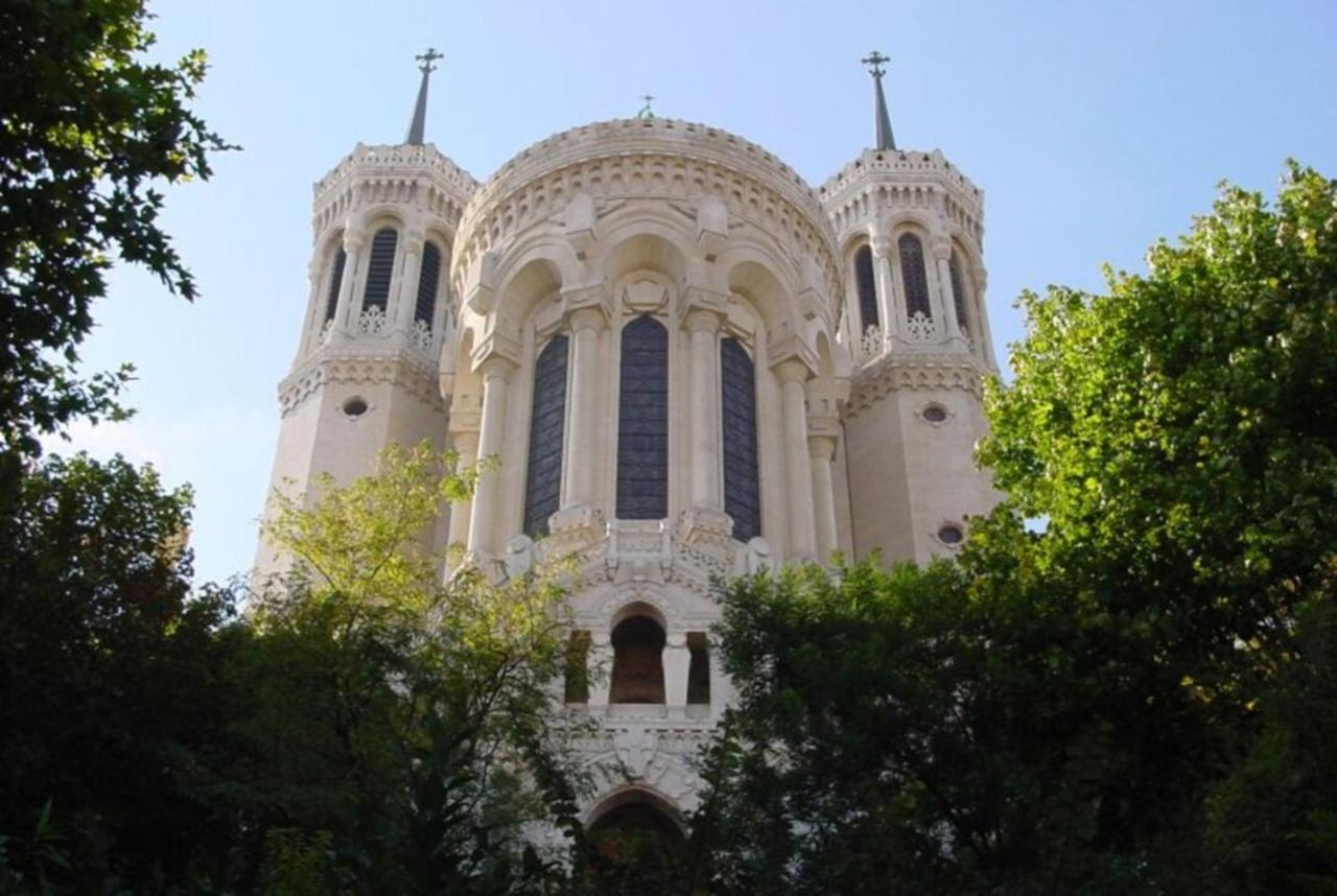 Kyriad Hotel Lyon ג'יבור מראה חיצוני תמונה
